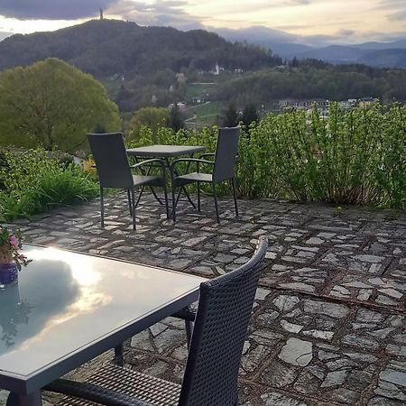 Haus Sonnenhang +Seeblick+Pool Reifnitz Eksteriør bilde