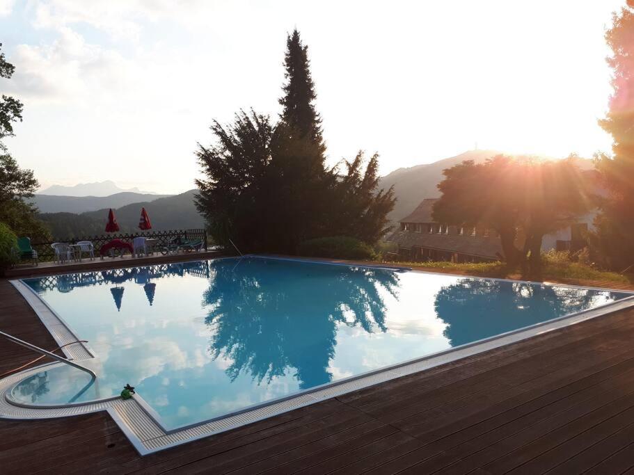 Haus Sonnenhang +Seeblick+Pool Reifnitz Eksteriør bilde